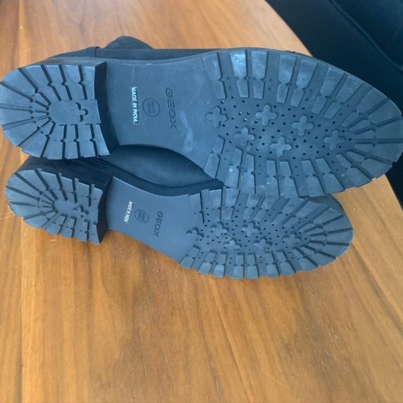 GEOX Womens Black Leather Boots - Like New! Size 7 - Picture 4 of 5